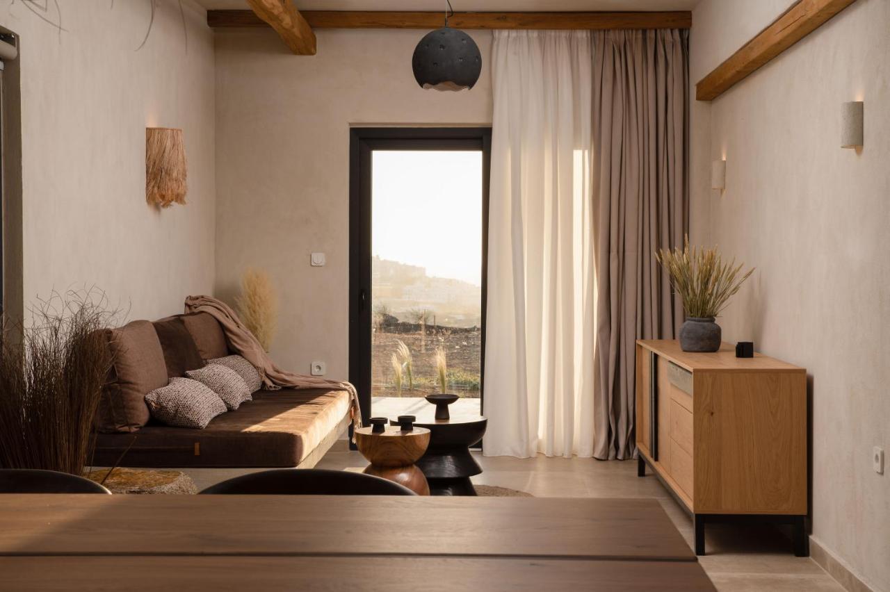 Opuntia Suites Naxos City Екстер'єр фото